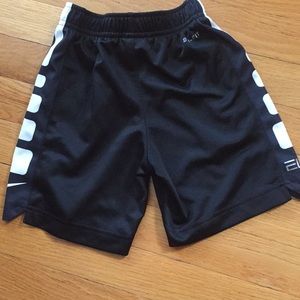 Nike Bottoms - Nike shorts 3t Nike Bottoms - Nike shorts 3t